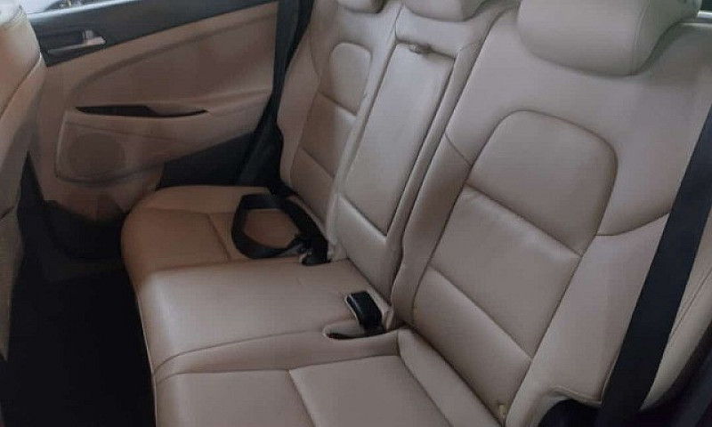  Tucson Turbo Gl...