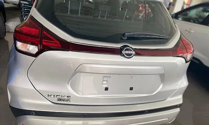 Nissan Kicks 1.6 16V...