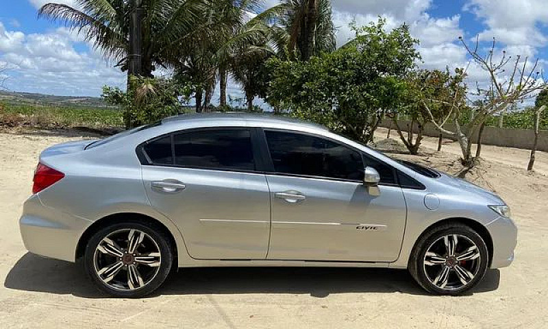 Honda Civic 2012 Mui...