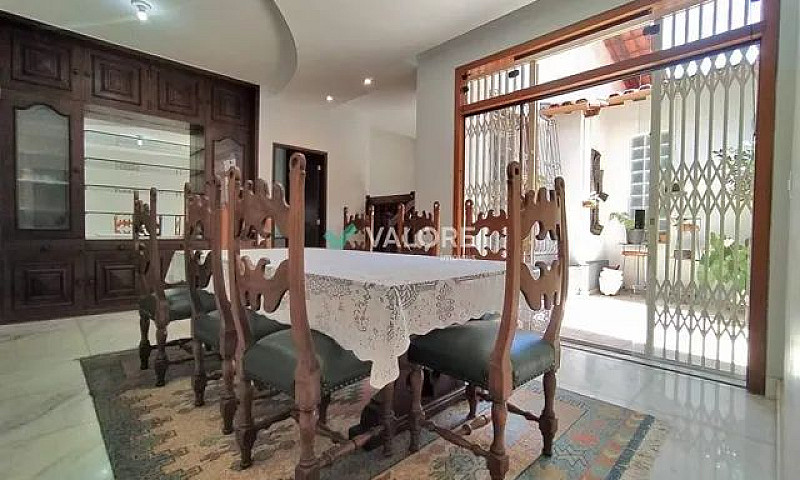 Casa 4 Quartos À Ven...