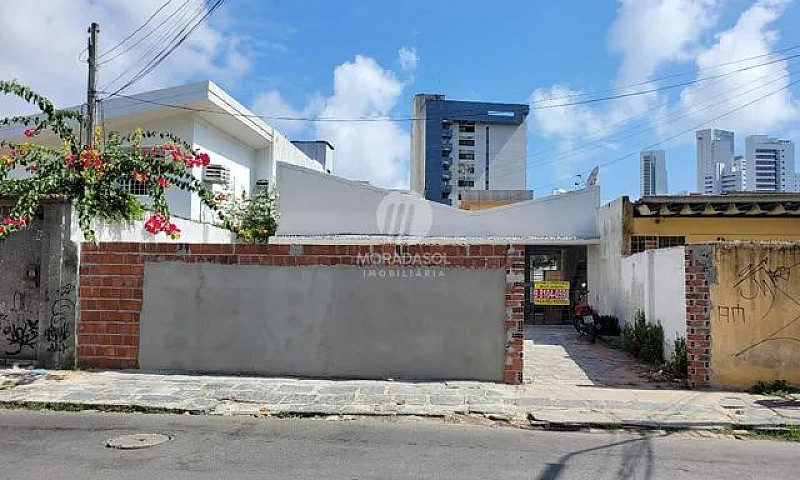Casa Para Fim Reside...