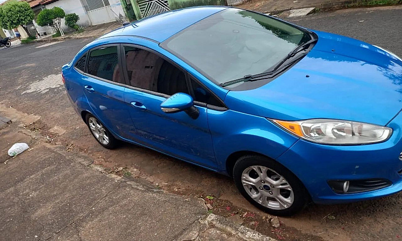 Ford Fiesta Sedan Se...