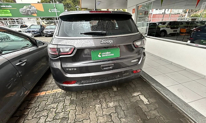 Jeep Compass 2023 1....