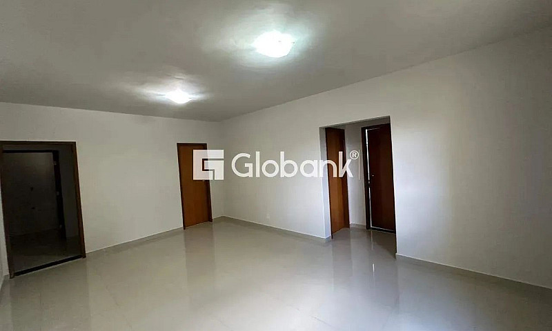 Apartamento Para Alu...