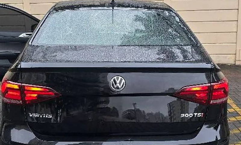 Volkswagen Virtus Hi...