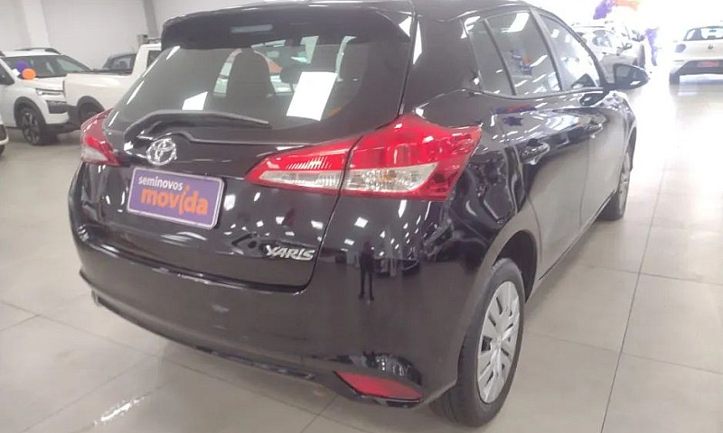 Toyota Yaris Xl 1.5 ...