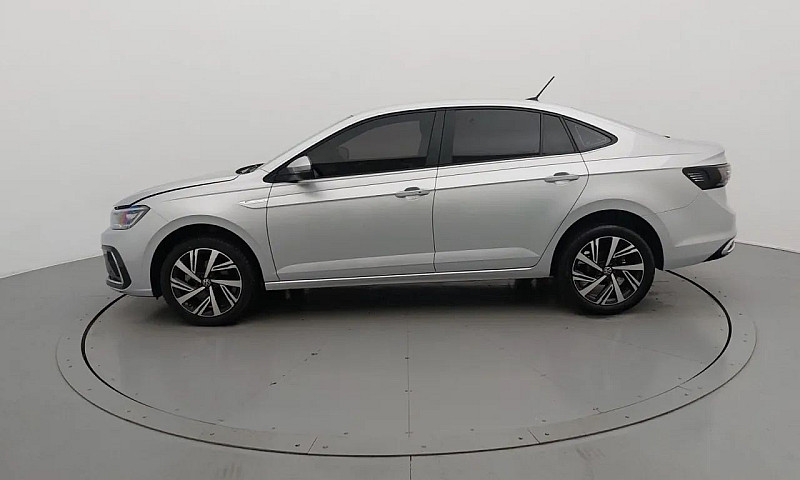 Volkswagen Virtus Hi...