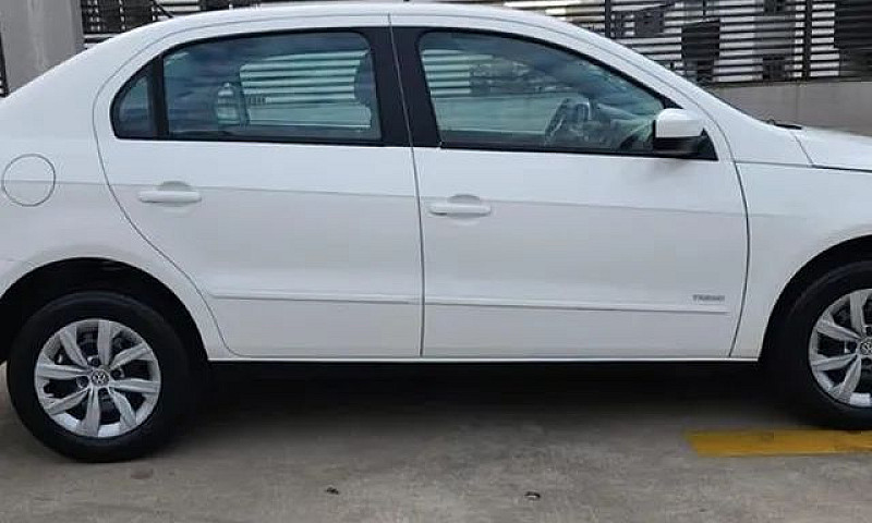 Volkswagen Voyage 20...