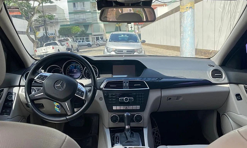 Mercedes C180 1.6 Cg...