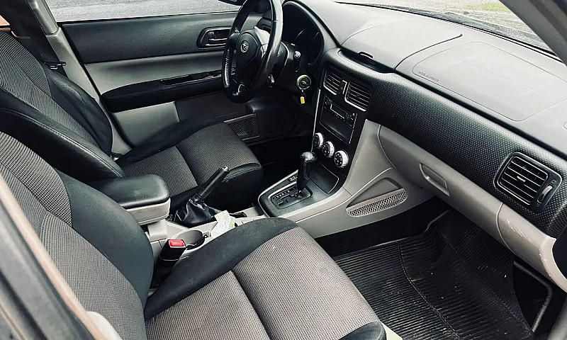 Subaru Forester 2.0/...