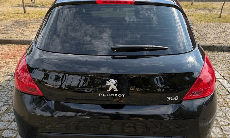 Peugeot 308 Allure 2...