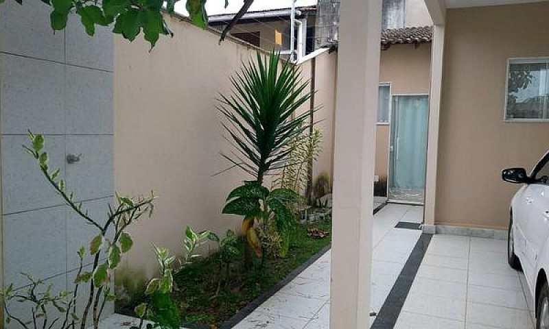 Excelente Casa De 02...