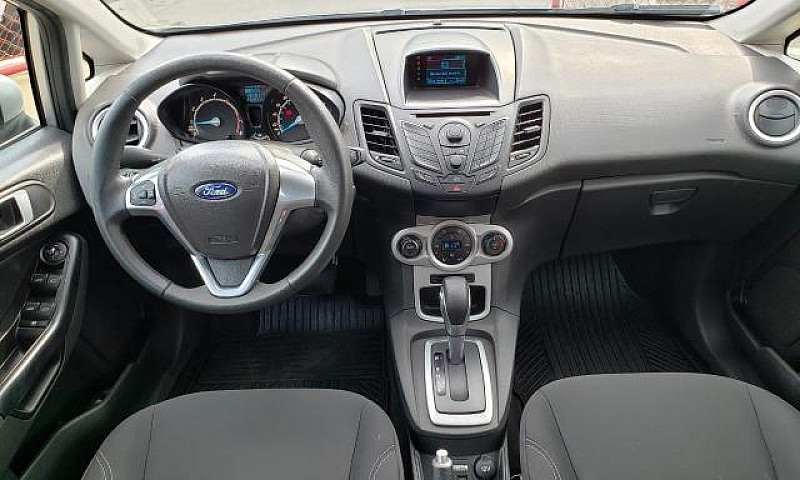 Ford New Fiesta Se 1...