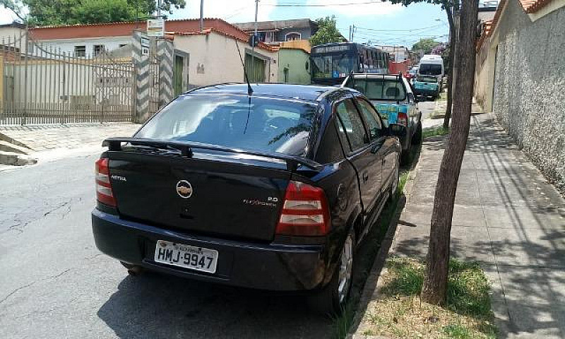 Gm - Chevrolet Astra...