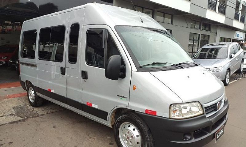 Ducato Minibus 2.3 T...