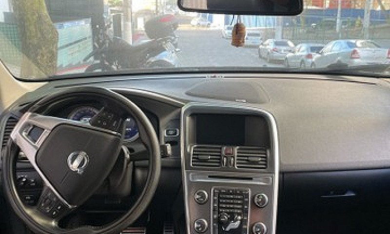 Volvo Xc 60 Rdesigne...
