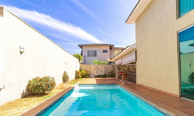 Casa Com 3 Suítes À ...