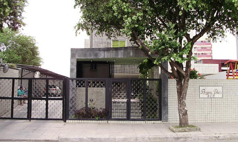 Jean Charles / Torre...