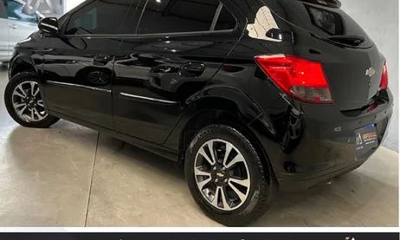 Onix Hatch 1.4 Ltz 1...