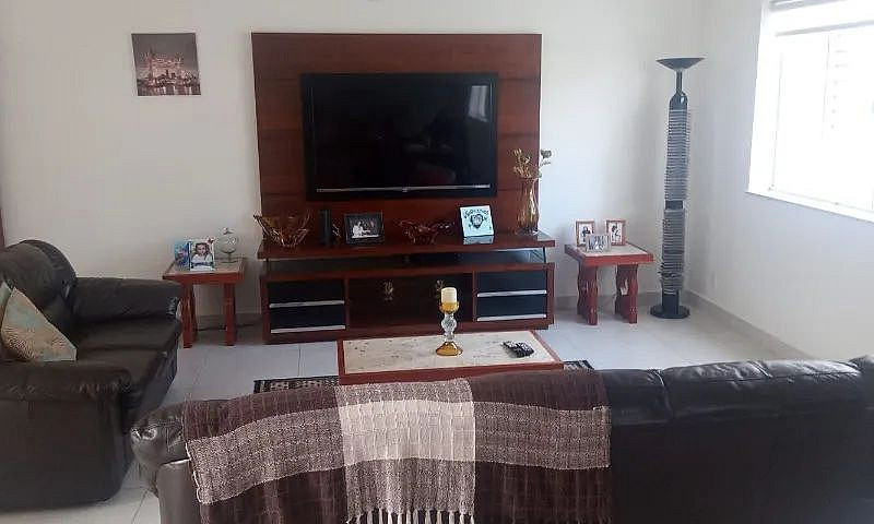 Excelente Casa Cond ...