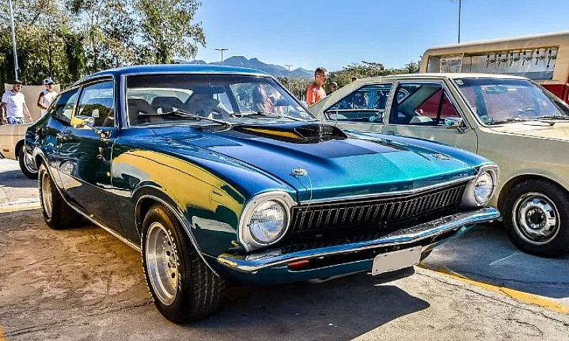 Ford Maverick V8 197...