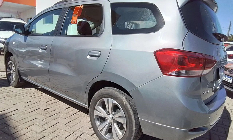 Chevrolet Spin Premi...