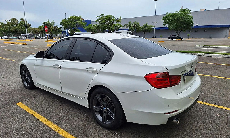 Bmw 320I Active Rari...