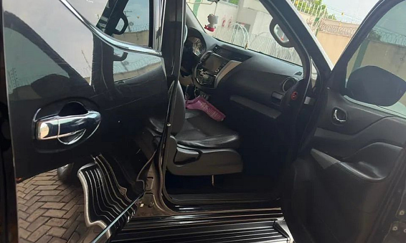 Nissan Frontier Xe C...