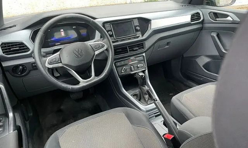Volkswagen T-Cross 1...