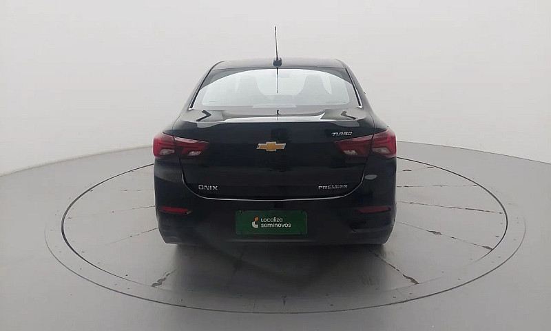 Chevrolet Onix Sedan...