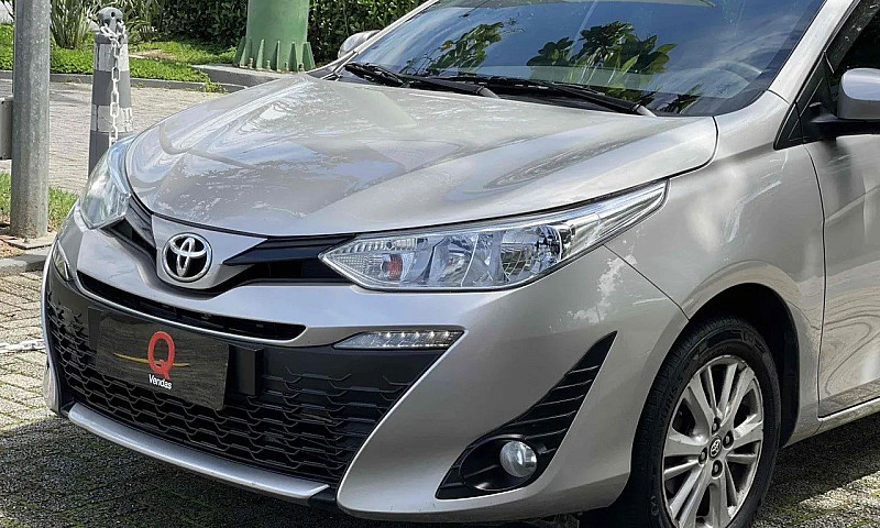 Toyota Yaris Xl 1.3 ...