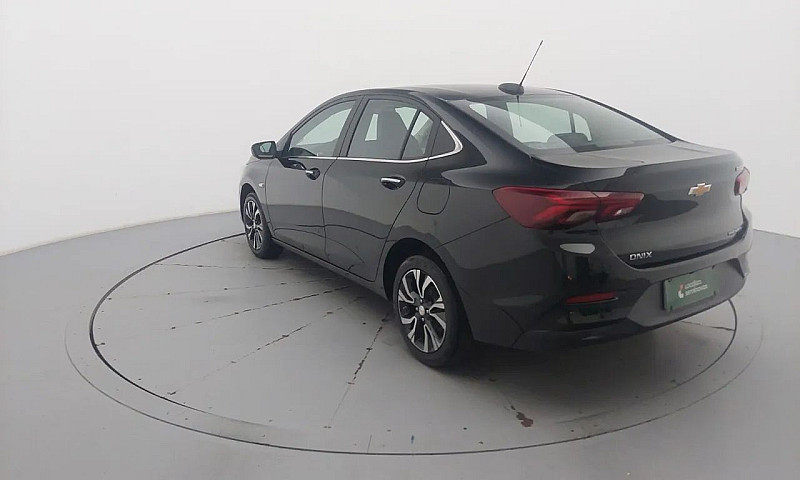 Chevrolet Onix Sedan...