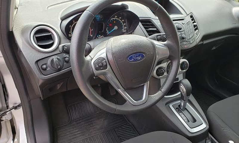 Ford New Fiesta Se 1...