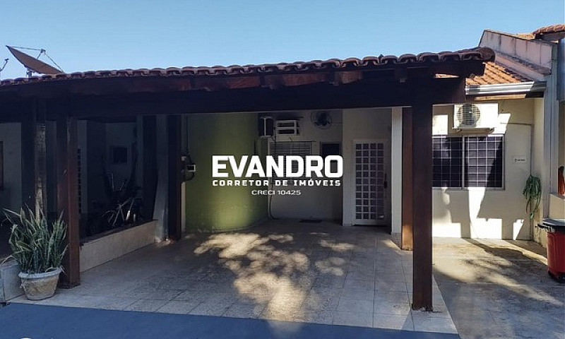 Casa Em Condomínio P...