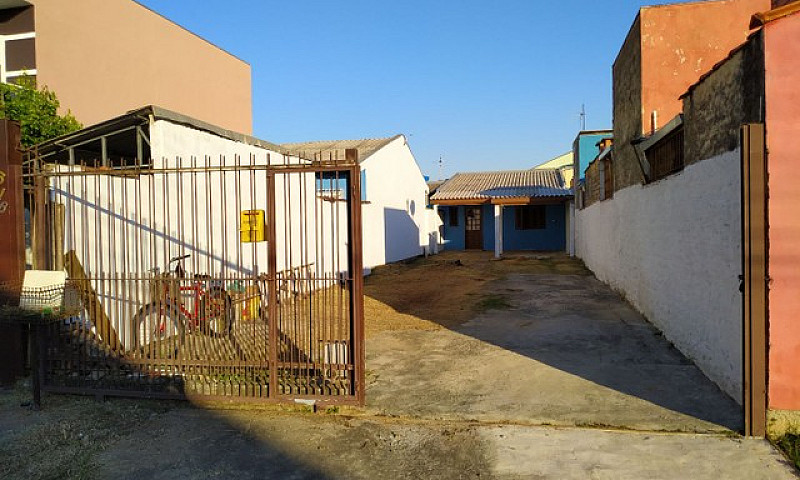 Casa Com 1 Dormitóri...