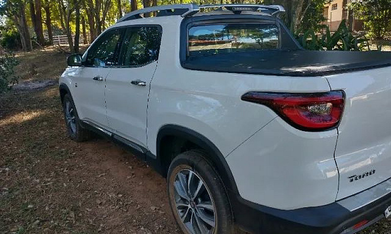 Fiat Toro Volcano Di...