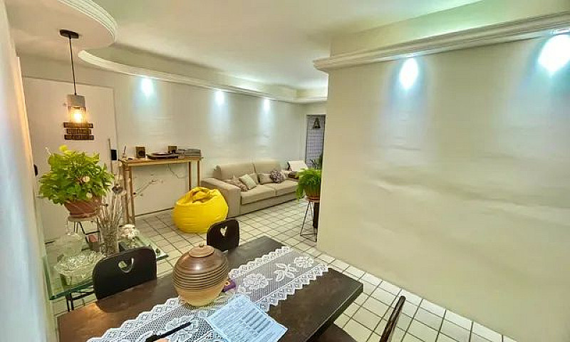 Apartamento -  96 M²...
