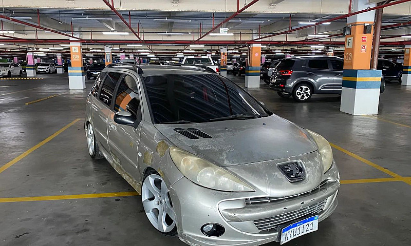 Peugeot 207 Sw Xr 1....