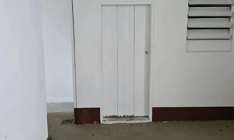 Casa Residencial Em ...