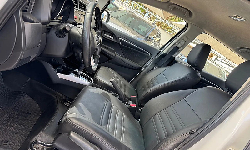 Honda Fit Ex 2016...