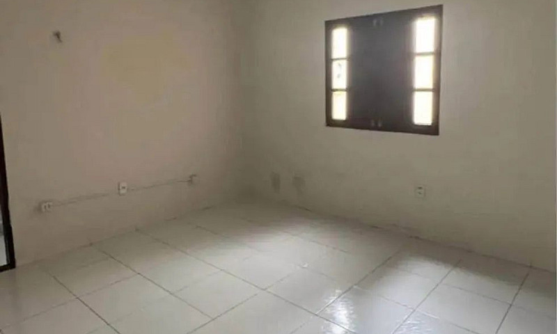 07 - Casa No Alto Do...