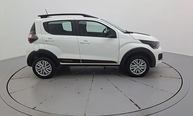 Fiat Mobi Trekking 1...
