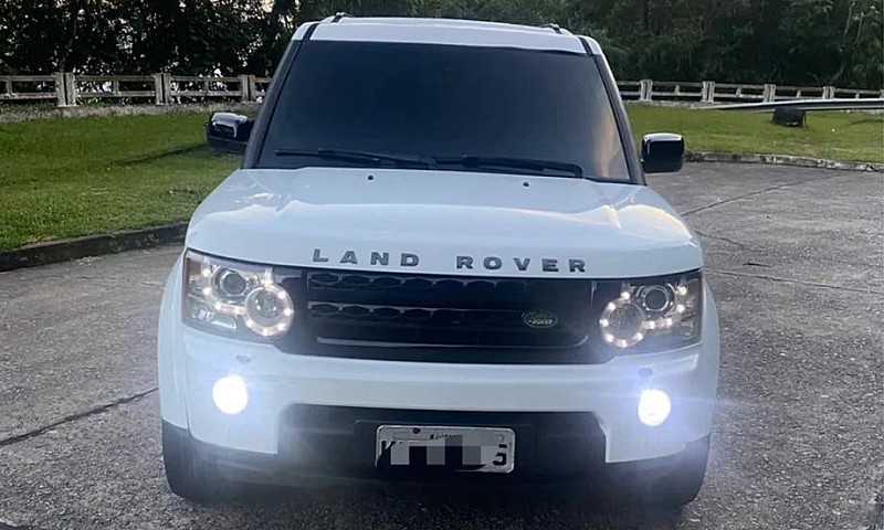 Land Rover Discovery...