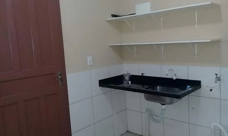 Alugo Apto ...