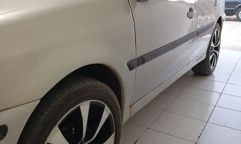Volkswagen Parati 2....