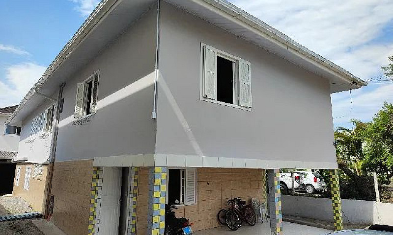Vendo Imóvel Com 5 A...