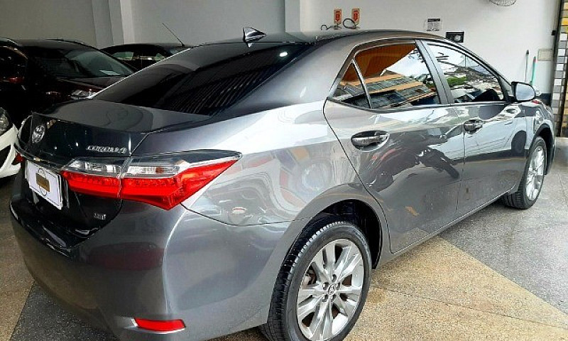 Toyota Corolla Xei 2...