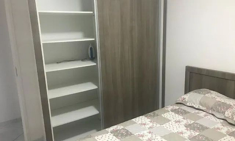 Quarto E Sala Mobili...