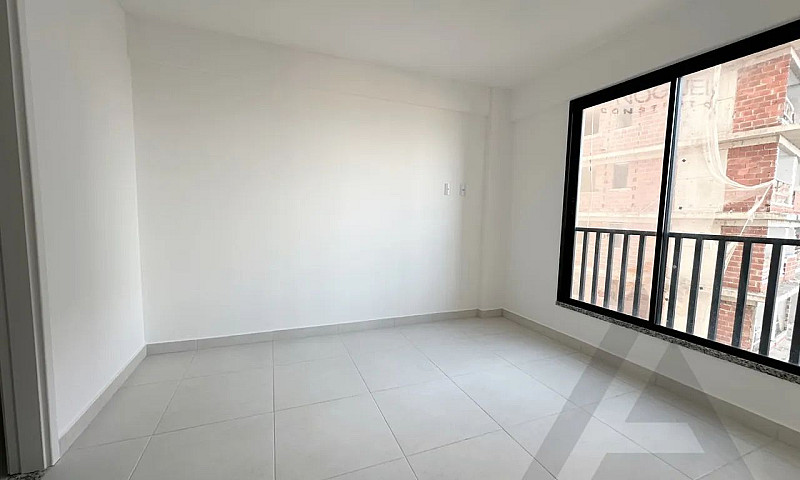 Apartamento Na Frent...