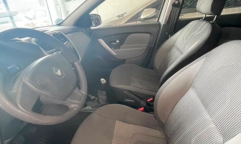 Renault Logan Expres...